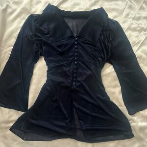 vampy sheer collard buttoned top